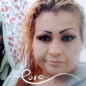 Meet your Posher, Michele